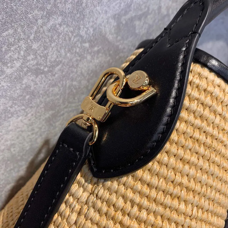 LV M59961 Louis Vuitton Petit Bucket Bag Černá