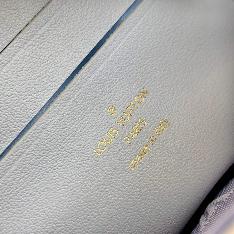 LV M81399 Peněženka Louis Vuitton na popruhu Bubblegram Glacier Blue