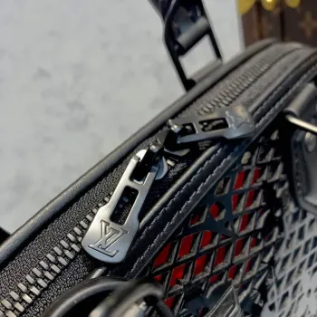 LV M20355 Louis Vuitton Alma PM Kabelka Patentní telecí kůže Černá