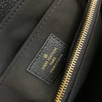 LV M46008 Louis Vuitton Madeleine BB Monogram Empreinte kůže černá
