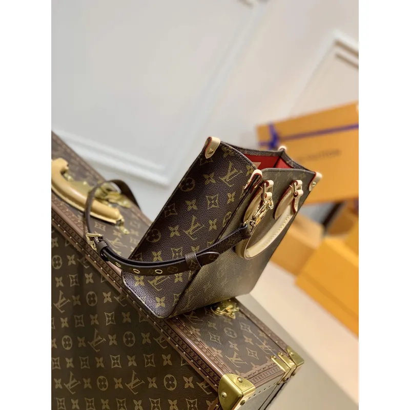 LV M45847 Louis Vuitton Sac plat BB Monogram