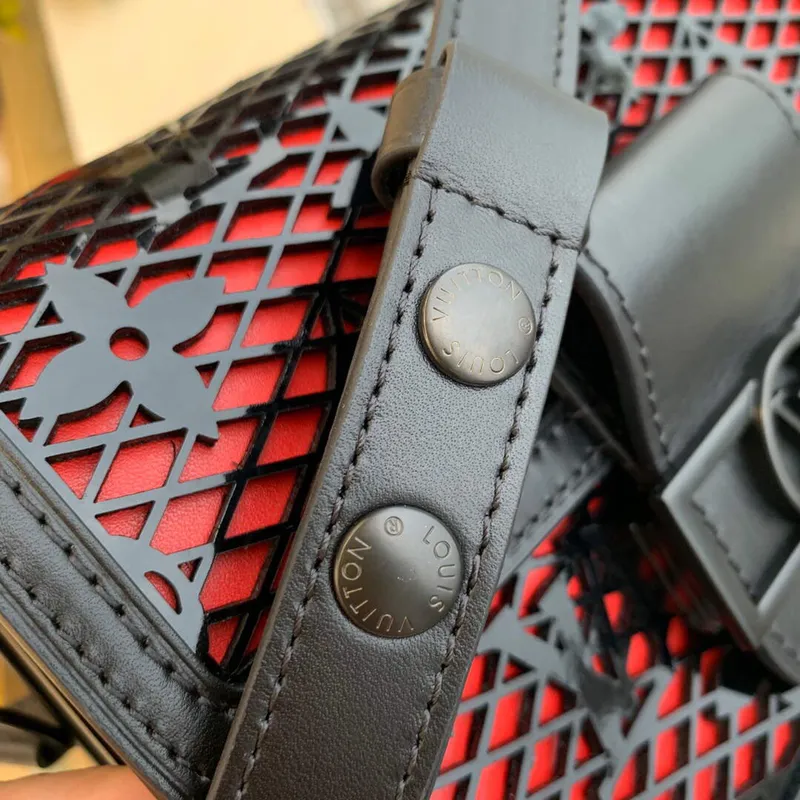 LV M20359 Louis Vuitton Mini Dauphine kabelka černá