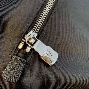 LV M30431 Louis Vuitton Split Tote Eclipse Black