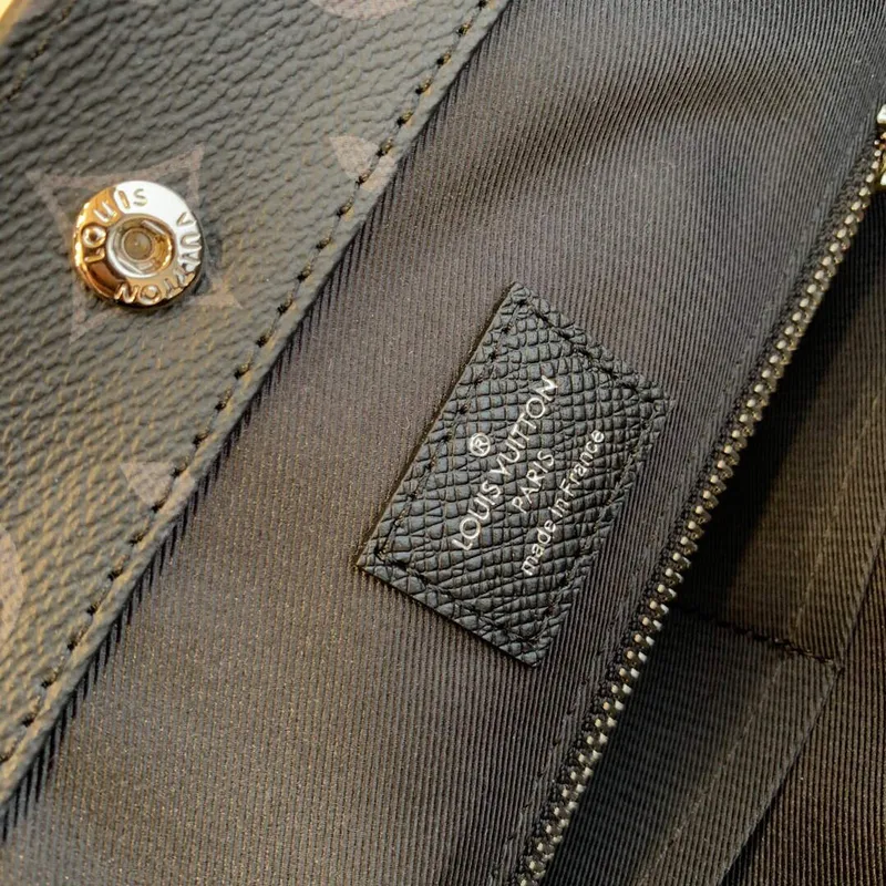 LV M30431 Louis Vuitton Split Tote Eclipse Black