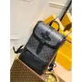 LV M45913 Louis Vuitton Saumur Batoh Černý