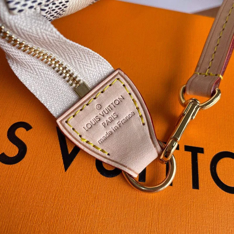 LV N41207 Louis Vuitton Pochette Accessoires Damier azur plátno