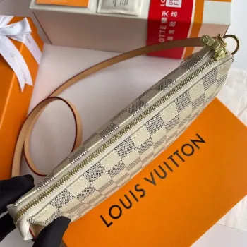 LV N41207 Louis Vuitton Pochette Accessoires Damier azur plátno