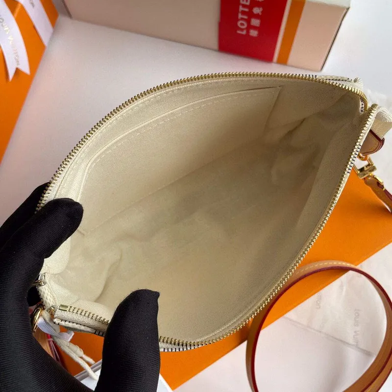 LV N41207 Louis Vuitton Pochette Accessoires Damier azur plátno