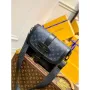 LV M45911 Louis Vuitton Saumur Messenger Černá