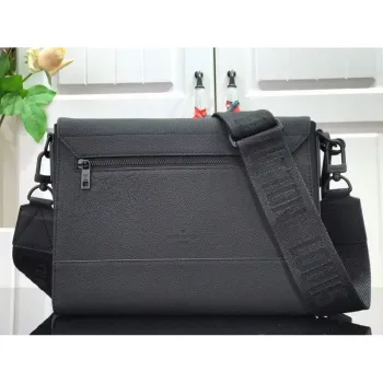 LV M57080 Louis Vuitton Messenger Bag Černá