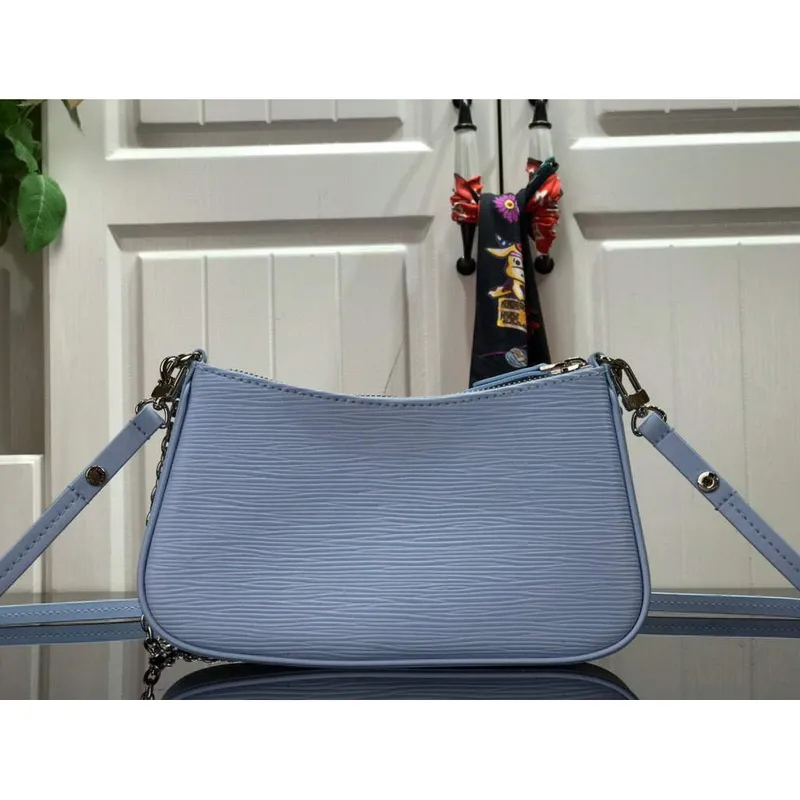 Louis Vuitton M80471 LV M80483 Easy Pouch On Strap Modrá