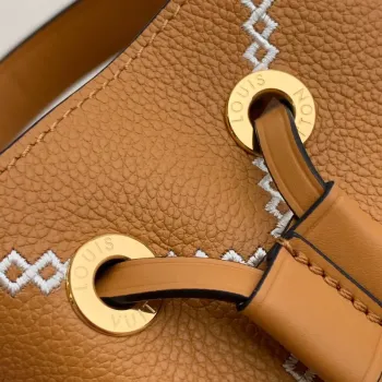 LV M46023 Louis Vuitton NéONOé BB Kabela Hnědá