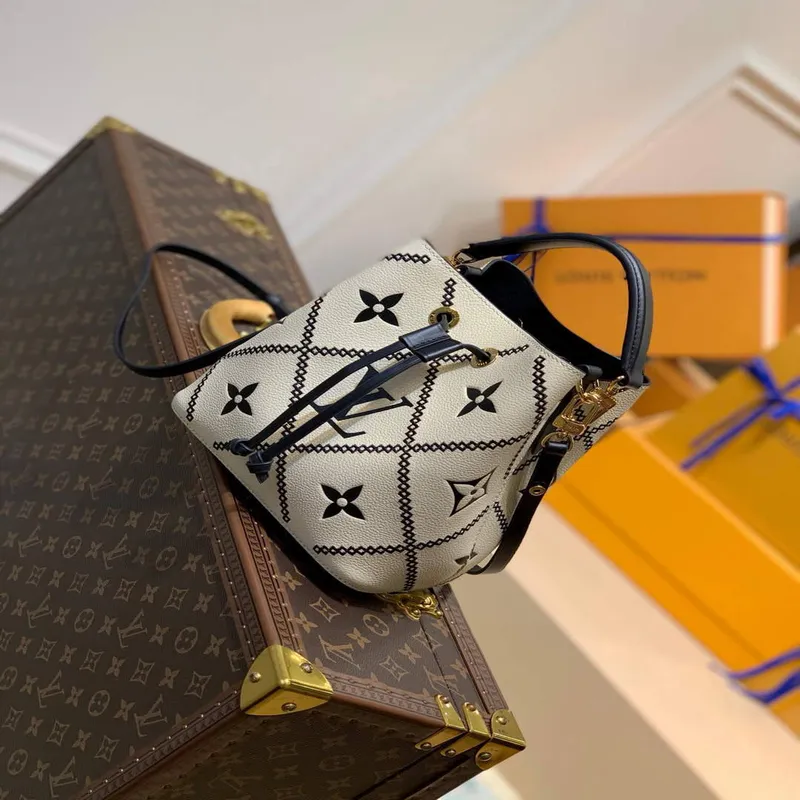 LV M46023 Louis Vuitton NéONOé BB Kabela Béžová