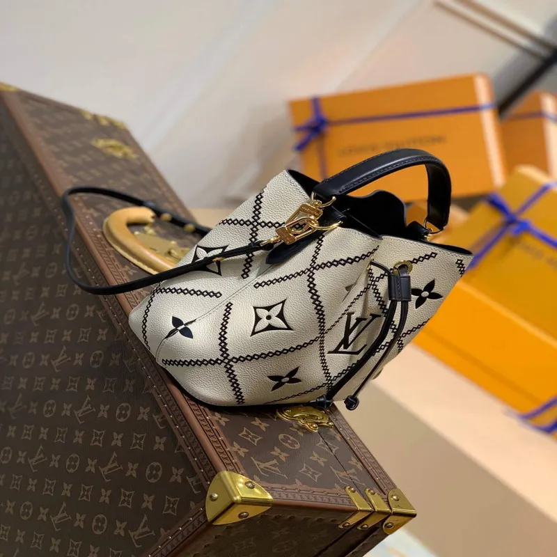 LV M46023 Louis Vuitton NéONOé BB Kabela Béžová