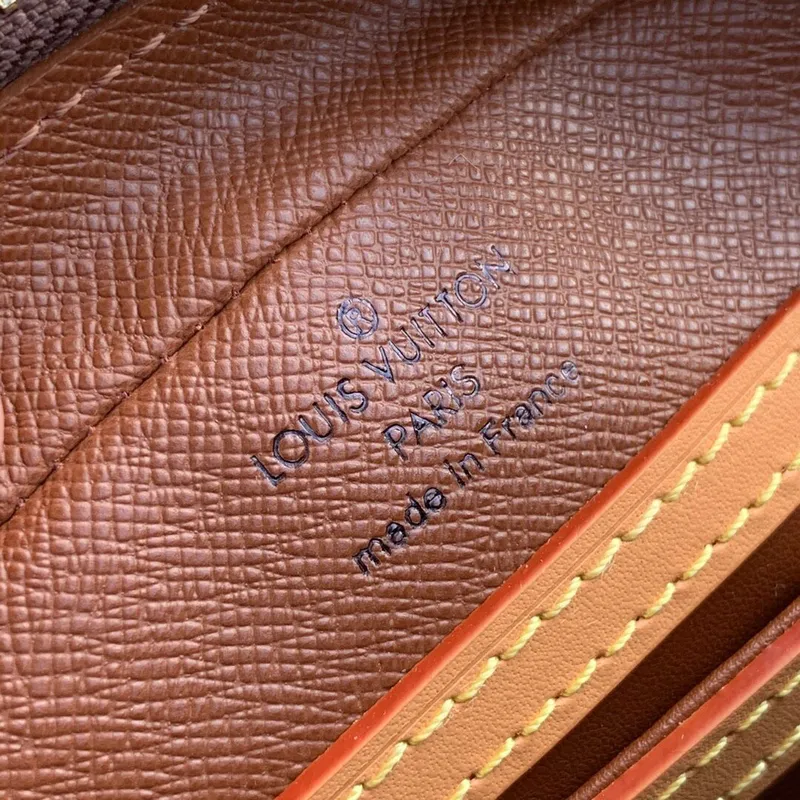 LV M51221 Louis Vuitton Blois Kabelka přes rameno