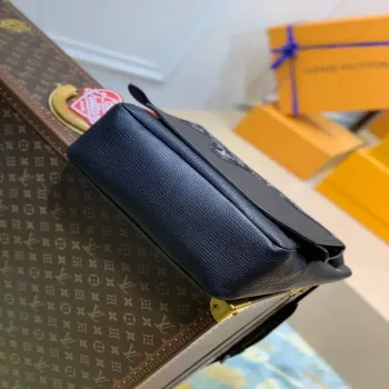 LV M45971 Louis Vuitton Besace Tokyo Taška
