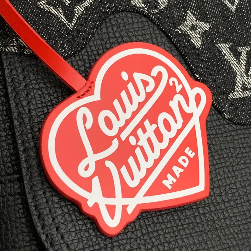 LV M45971 Louis Vuitton Besace Tokyo Taška