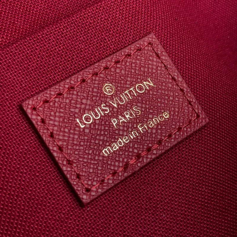 LV M80859 Louis Vuitton Felicie Pochette Monogram