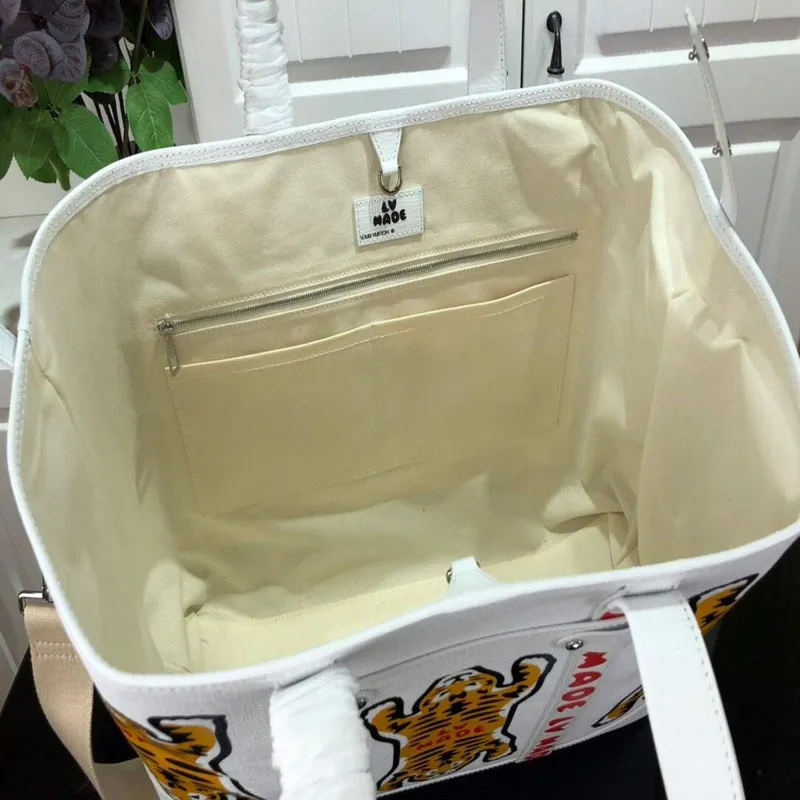 LV M59366 Louis Vuitton Tote Journey LV M59373