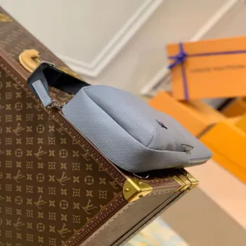 LV M30801 Louis Vuitton Avenue Sling Bag M30803 Šedá