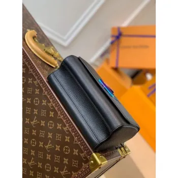 LV M58597 Louis Vuitton Twist Střední Taška Černá