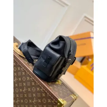 LV M58495 Louis Vuitton Christopher XS Taška Černá M58493