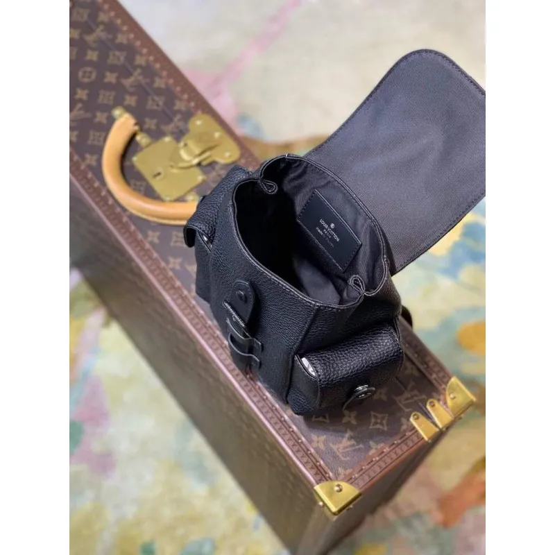 LV M58495 Louis Vuitton Christopher XS Taška Černá M58493