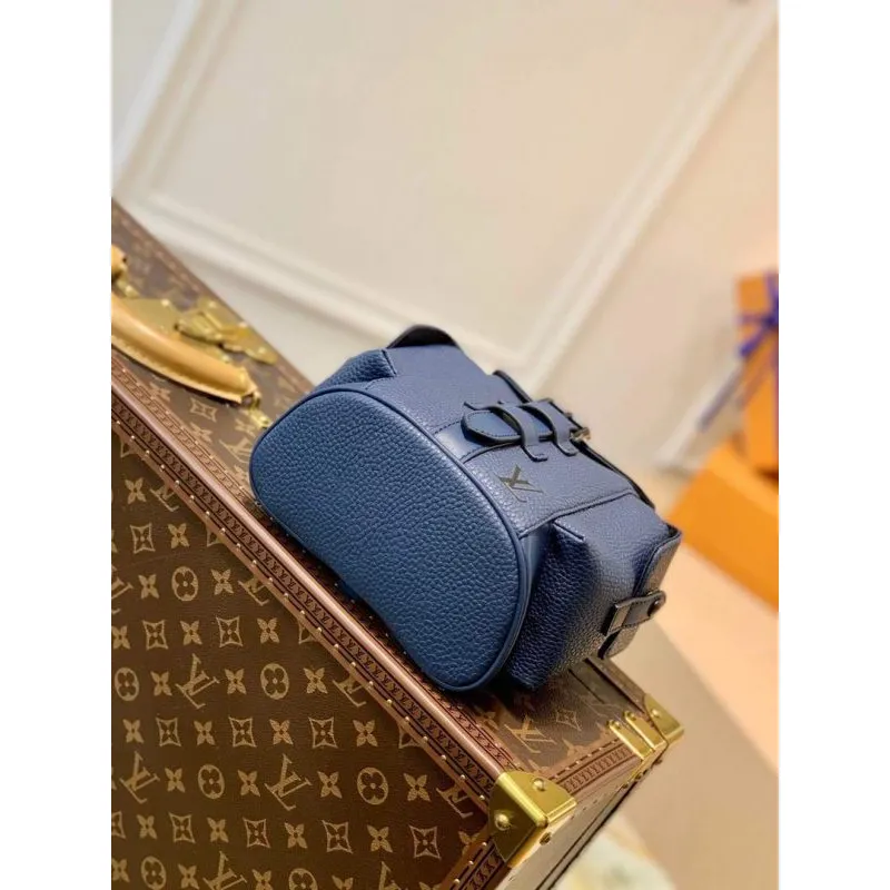 LV M58493 Louis Vuitton Christopher XS Taška Modrá M58495