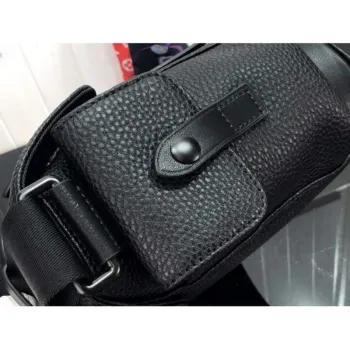 LV M58476 Louis Vuitton Christopher Messenger Bag Černá M58475
