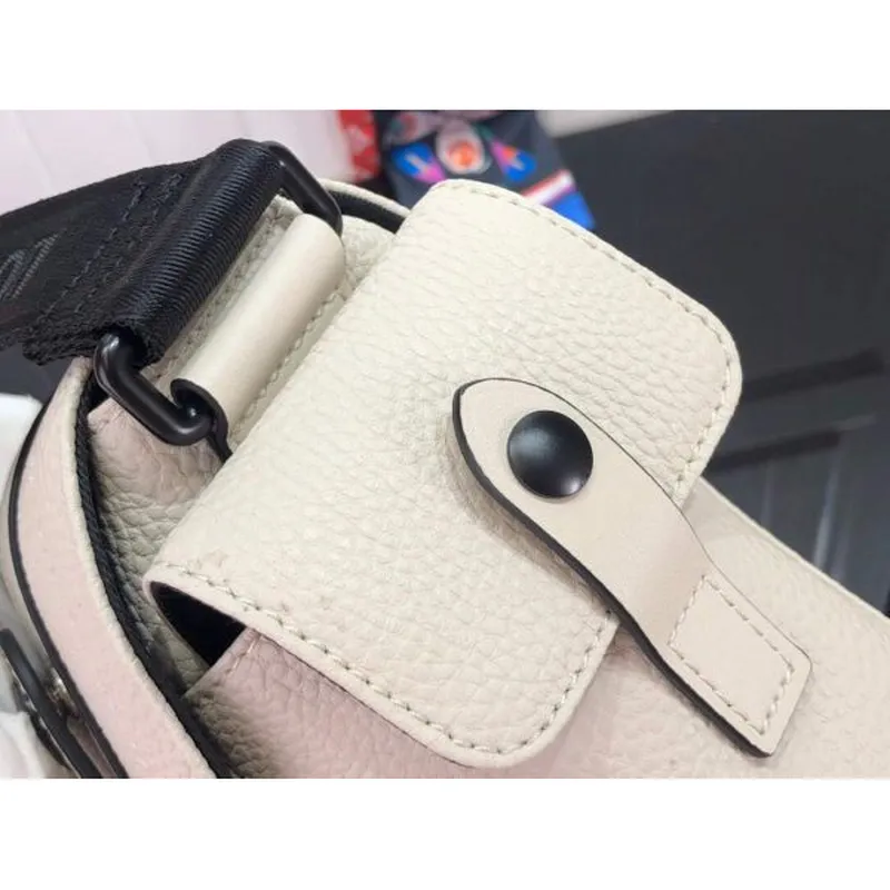 LV M58475 Louis Vuitton Christopher Messenger Bag Bílá M58476