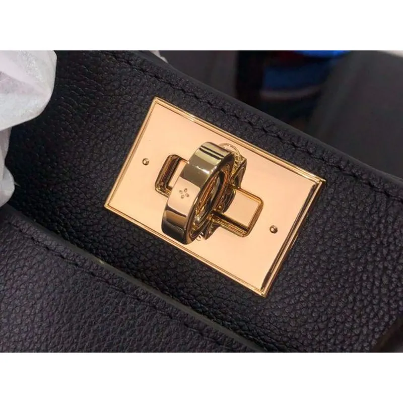 LV M57728 Louis Vuitton Taška On My Side Tote Černá