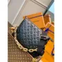 LV M57783 Louis Vuitton Coussin MM Embossed puffy jehněčí kůže taška černá