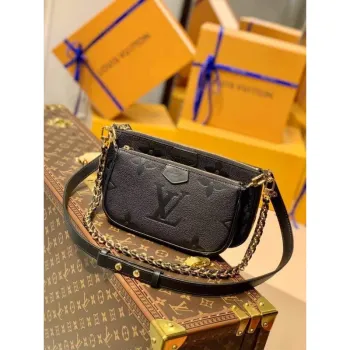 LV M80399 Louis Vuitton M80447 Multi Pochette Accessoires Taška Černá