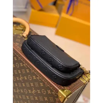 LV M80399 Louis Vuitton M80447 Multi Pochette Accessoires Taška Černá