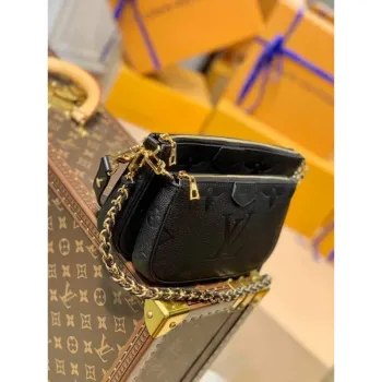 LV M80399 Louis Vuitton M80447 Multi Pochette Accessoires Taška Černá