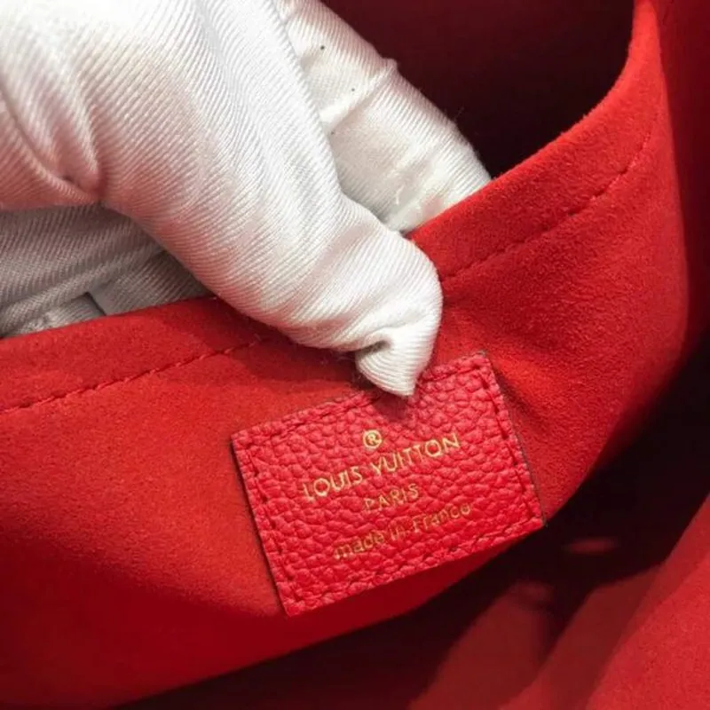 LV M64591 Louis Vuitton Denní Pouch Monogram Plátno Taška M62942 Červená