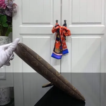 LV M64591 Louis Vuitton Daily Pouch Monogram Canvas Taška M62942 Hnědá