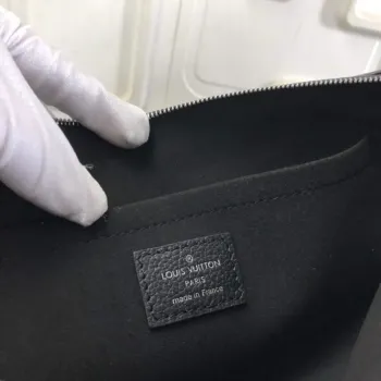 LV M62048 Louis Vuitton Denní Pouch Monogram Eclipse Plátěná Taška M62942