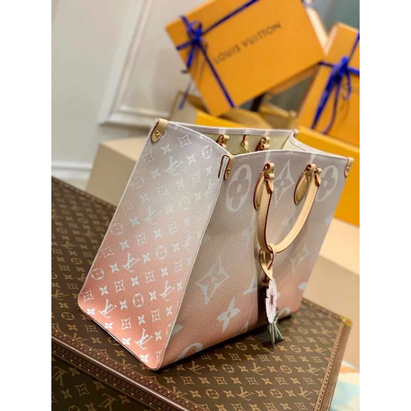 LV M57640 Louis Vuitton Onthego GM Tote Bag Brume Gray