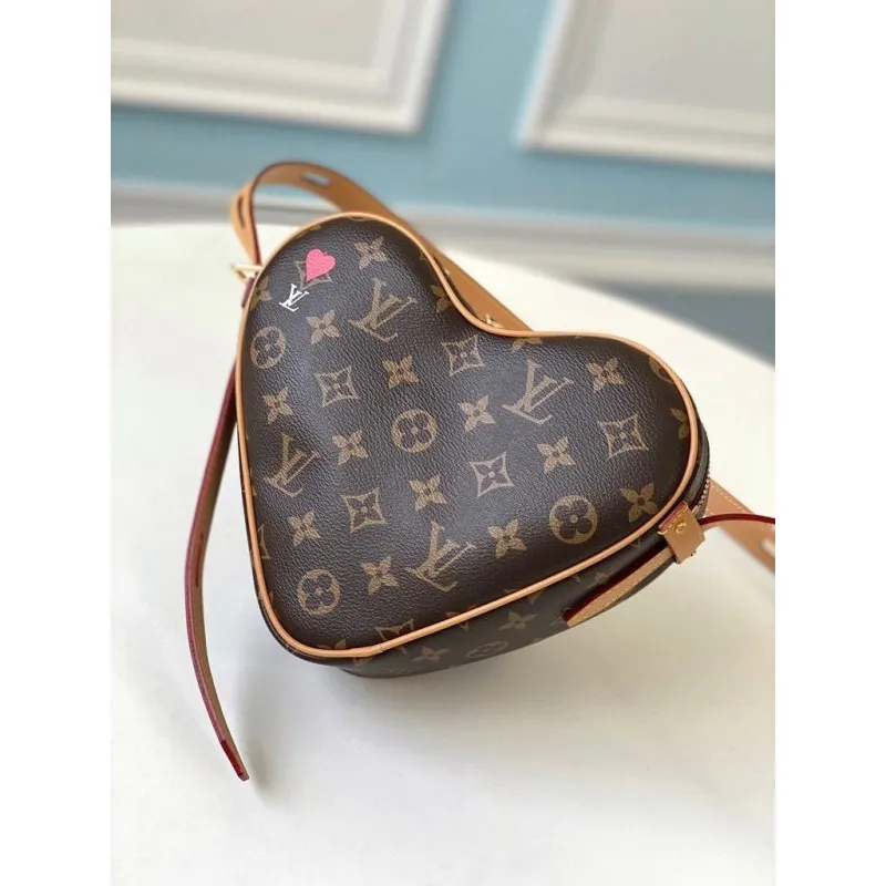 LV M57456 Louis Vuitton Game On C ur Crossbody Bag Monogram