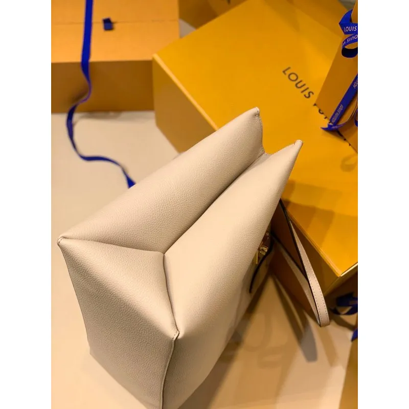 LV M57346 Louis Vuitton Lockme Shopper M57347 Taška z jemné telecí kůže Greige