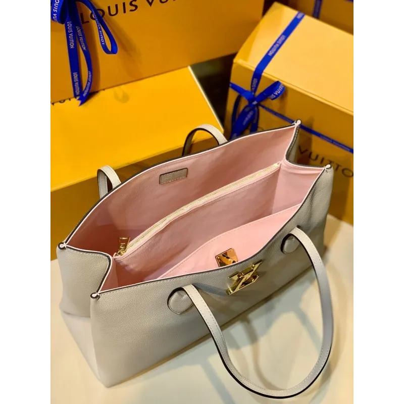 LV M57346 Louis Vuitton Lockme Shopper M57347 Taška z jemné telecí kůže Greige