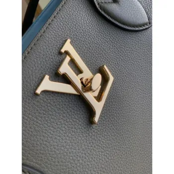 LV M57345 Louis Vuitton M57346 Lockme Shopper M57347 Taška z jemné telecí kůže zelená