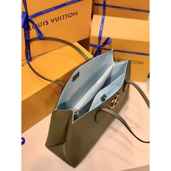 LV M57345 Louis Vuitton M57346 Lockme Shopper M57347 Taška z jemné telecí kůže zelená