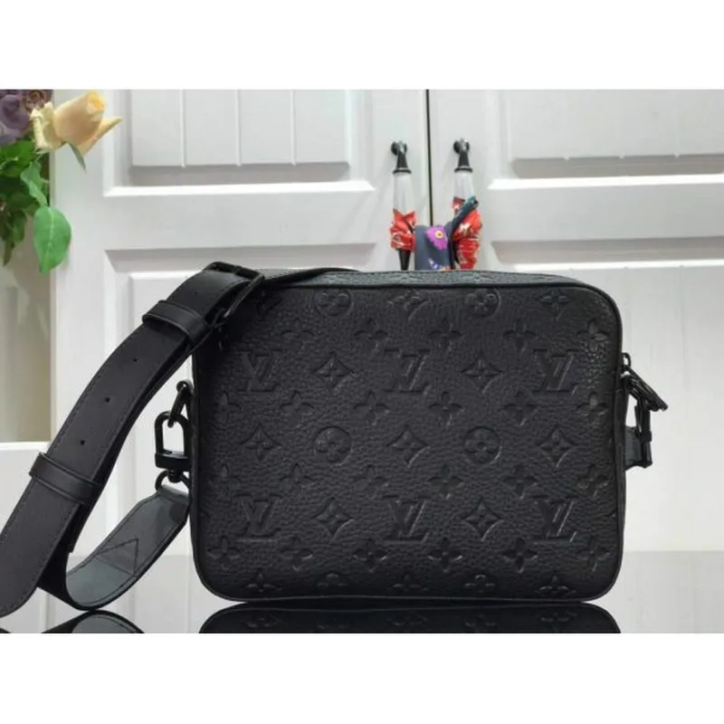 LV M57307 Louis Vuitton Steamer Messenger Bag Černá