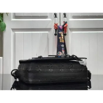 LV M57307 Louis Vuitton Steamer Messenger Bag Černá