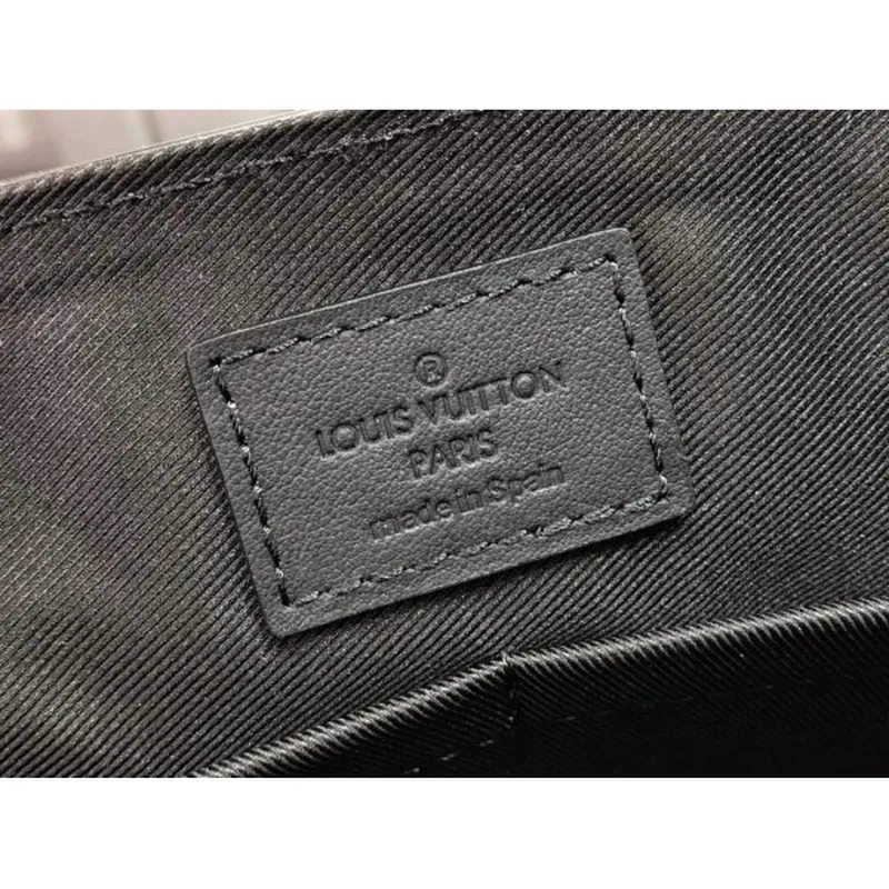 LV M57080 Taška přes rameno Louis Vuitton Černá zrnitá telecí kůže