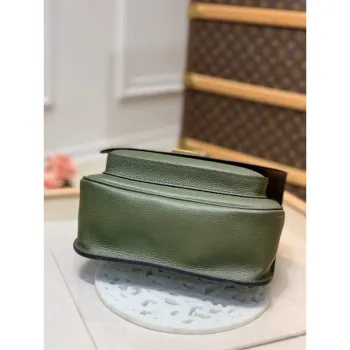 LV M57067 Louis Vuitton M57072 Lockme Chain PM Kabelky přes rameno v monogramu zelené