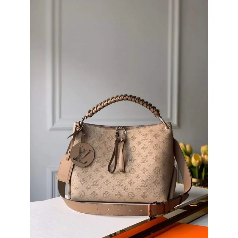 LV M56084 Louis Vuitton M56073 Beaubourg Hobo MM Mahina Galet Šedá