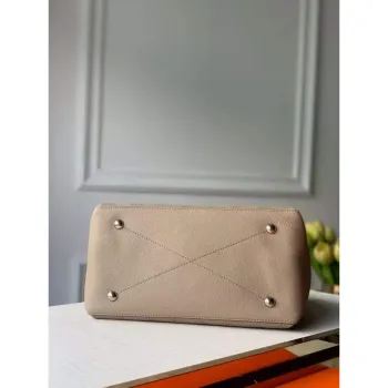 LV M56084 Louis Vuitton M56073 Beaubourg Hobo MM Mahina Galet Šedá